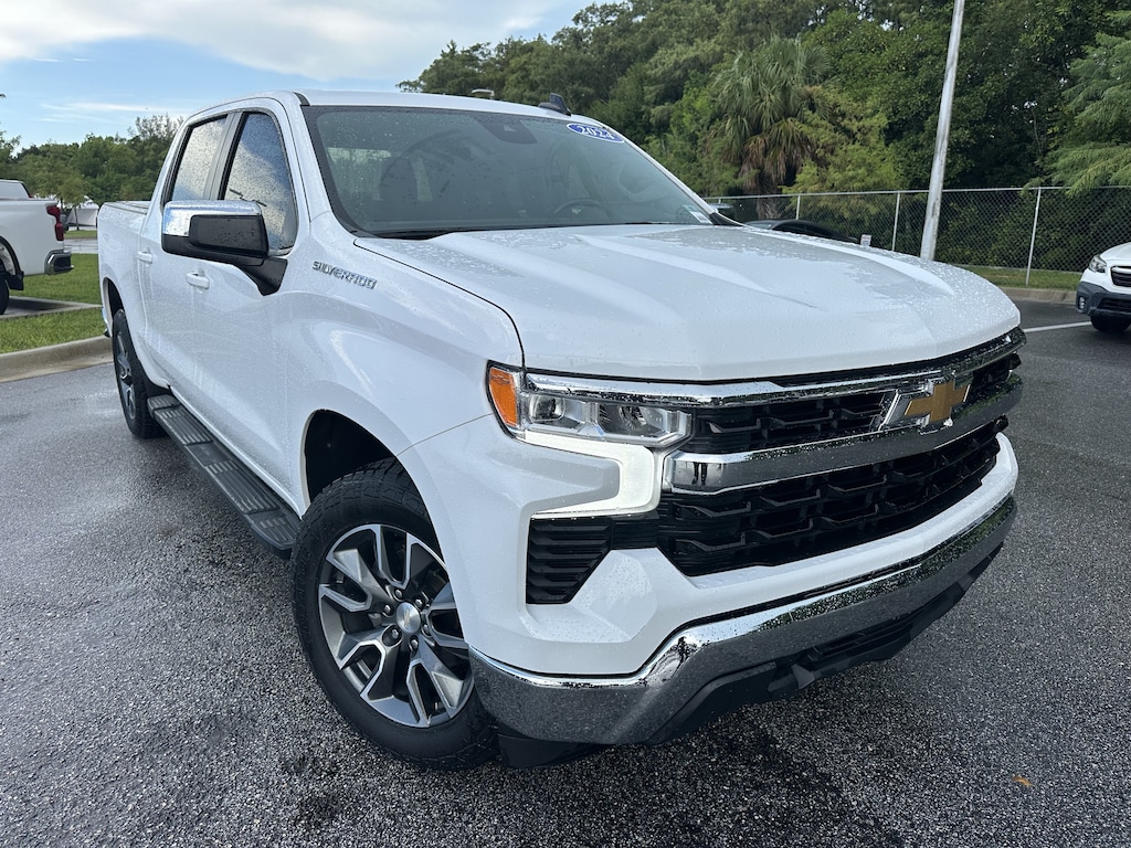 Used 2024 Chevrolet Silverado 1500 LT Pickup