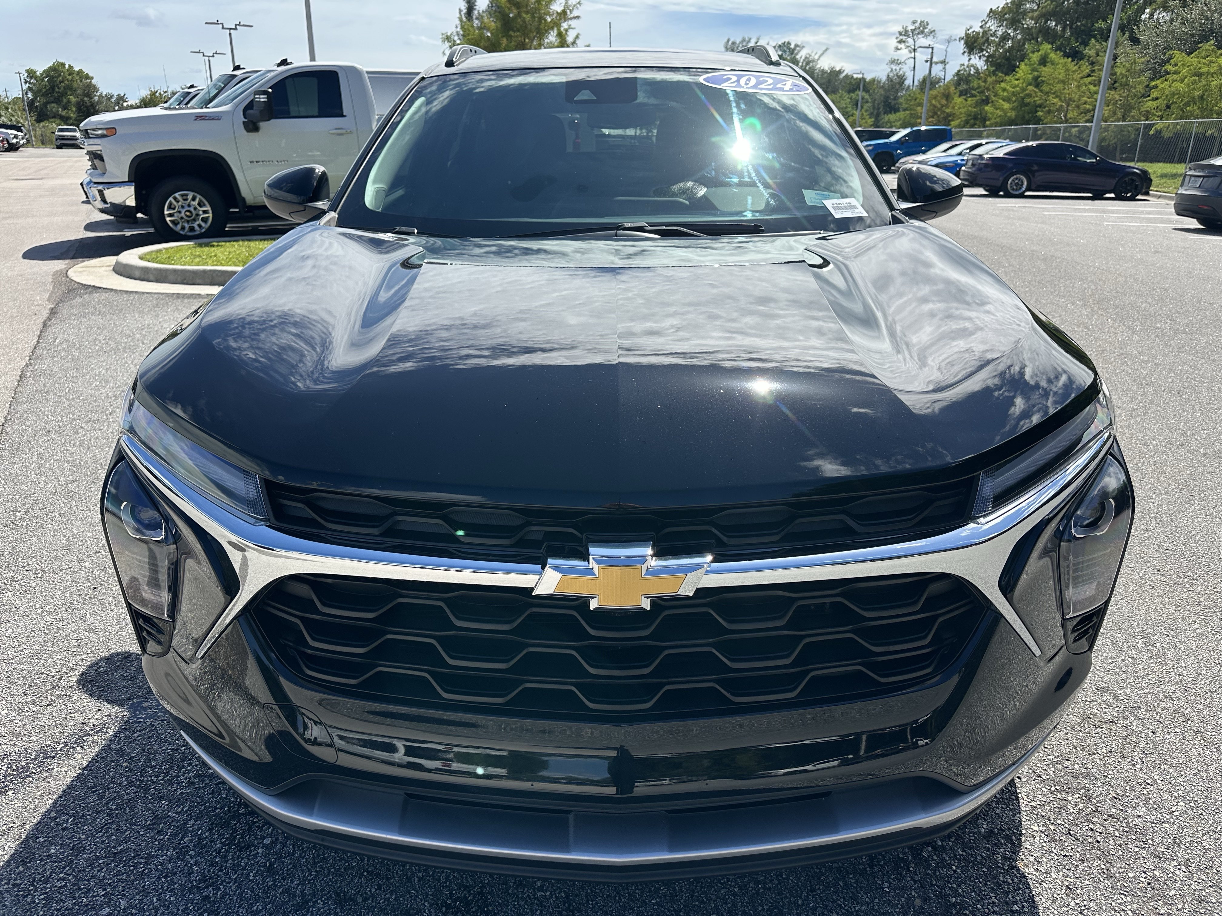 Used 2024 Chevrolet Trax LT SUV