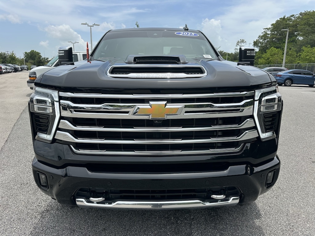 Used 2025 Chevrolet Silverado 2500HD High Country Pickup