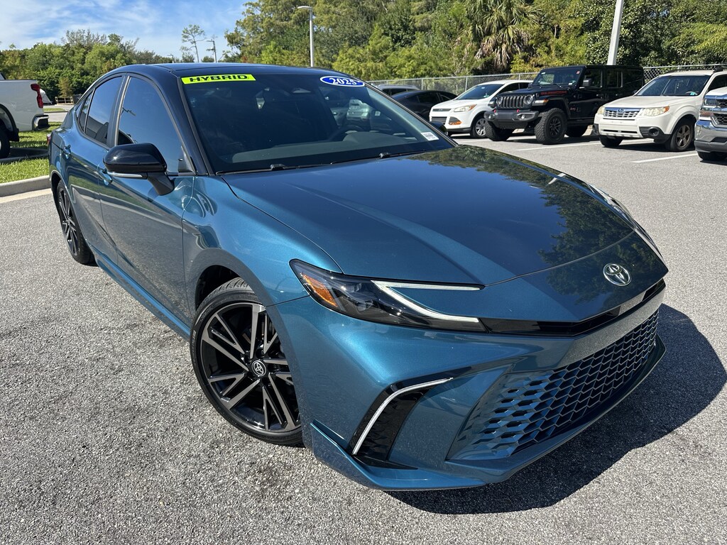 Used 2025 Toyota Camry XSE Sedan