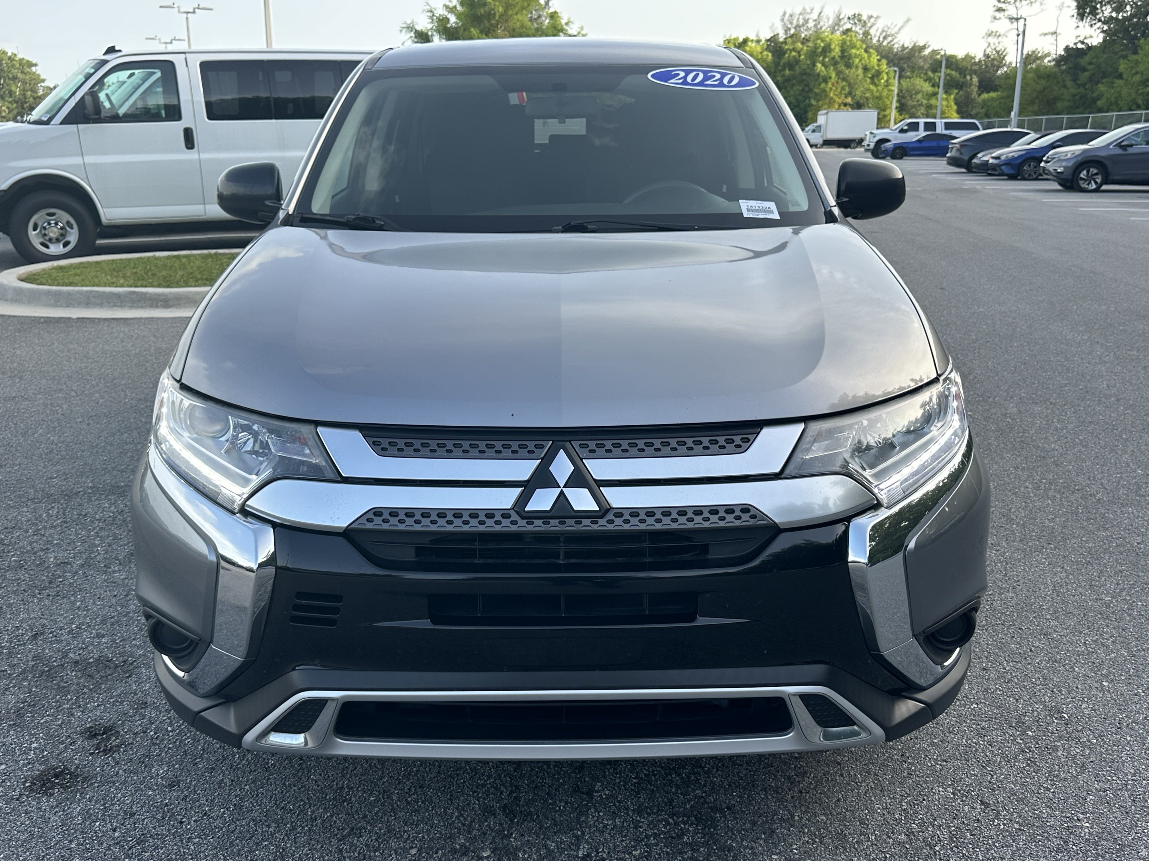 Used 2020 Mitsubishi Outlander ES SUV