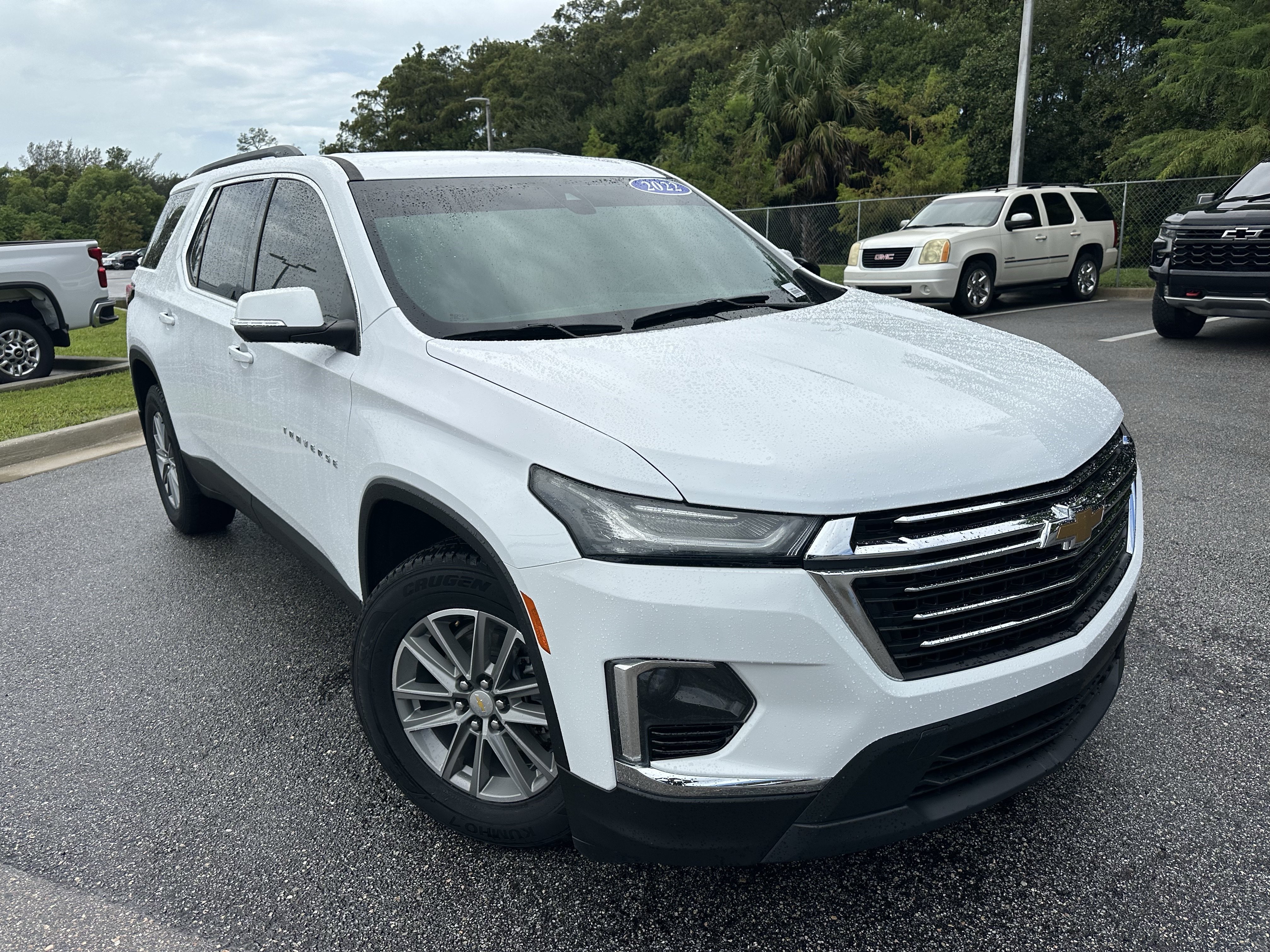 Used 2022 Chevrolet Traverse LT Cloth SUV