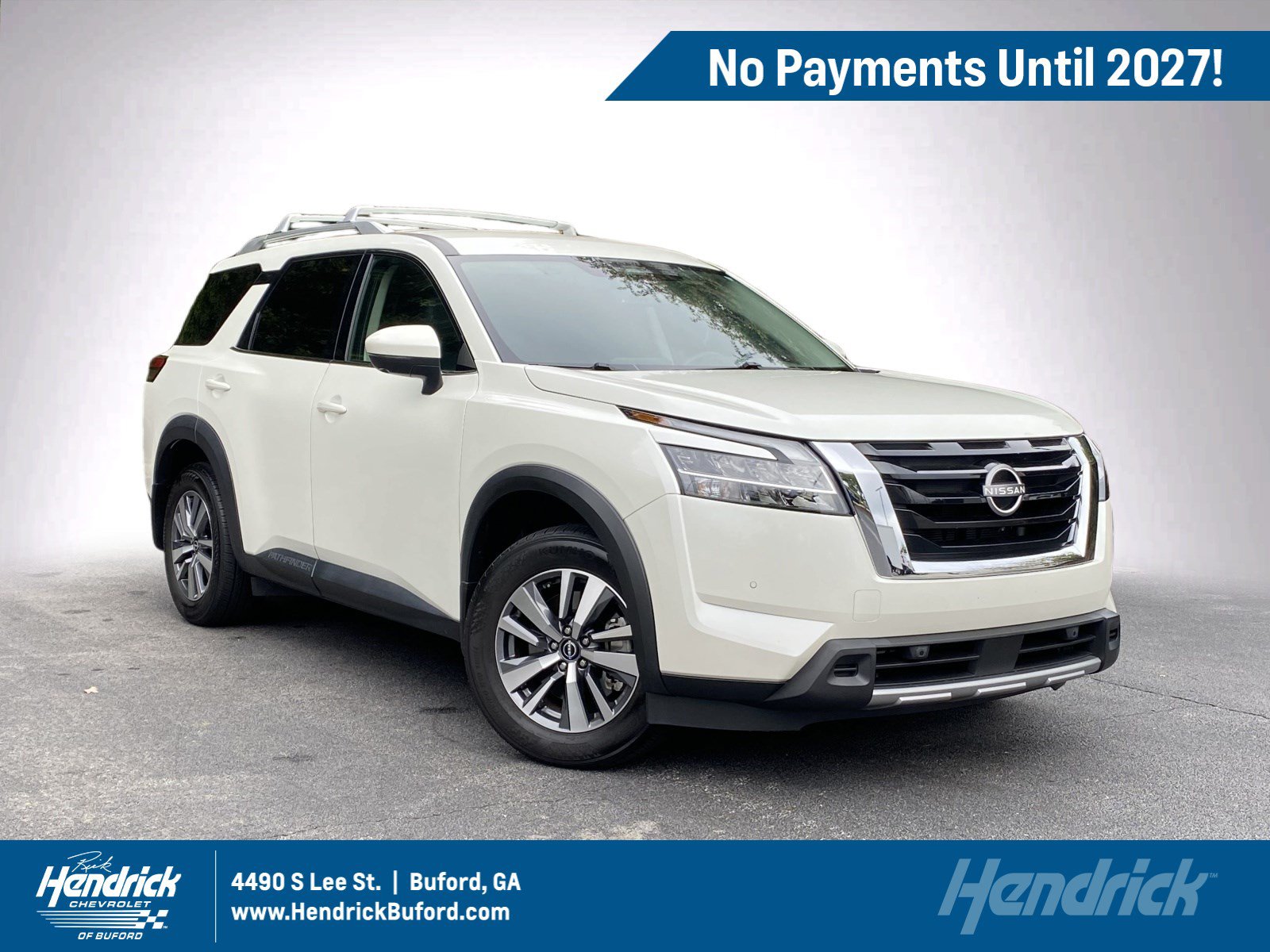 2024 Nissan Pathfinder SL