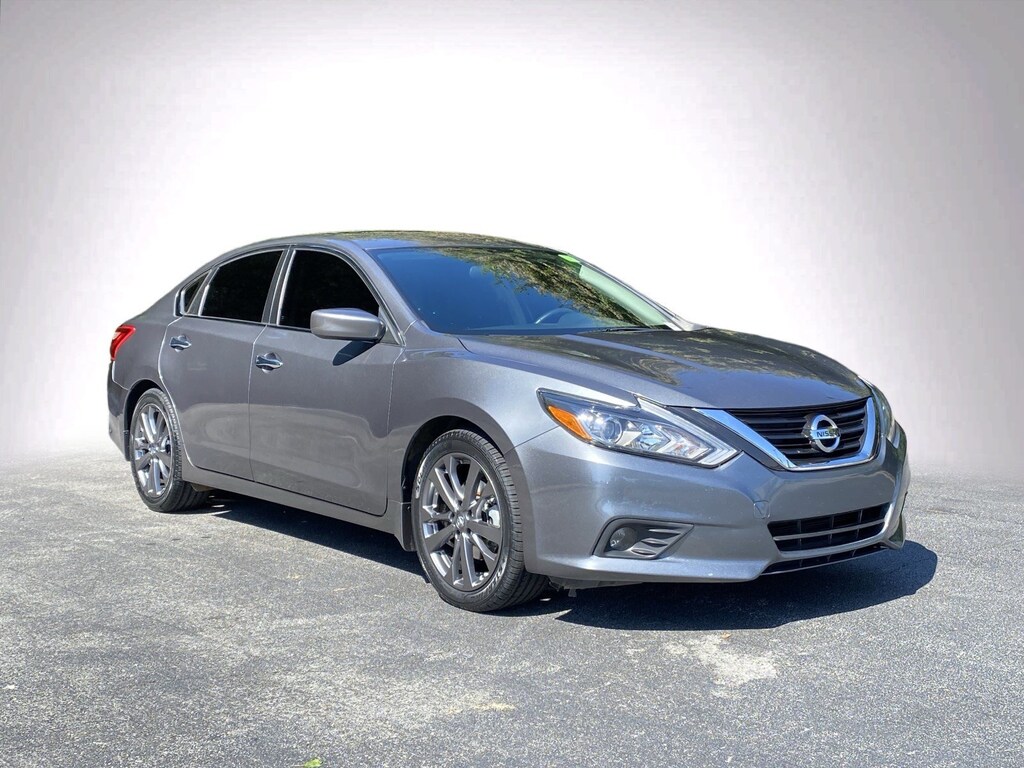Used 2018 Nissan Altima 2.5 SR Sedan