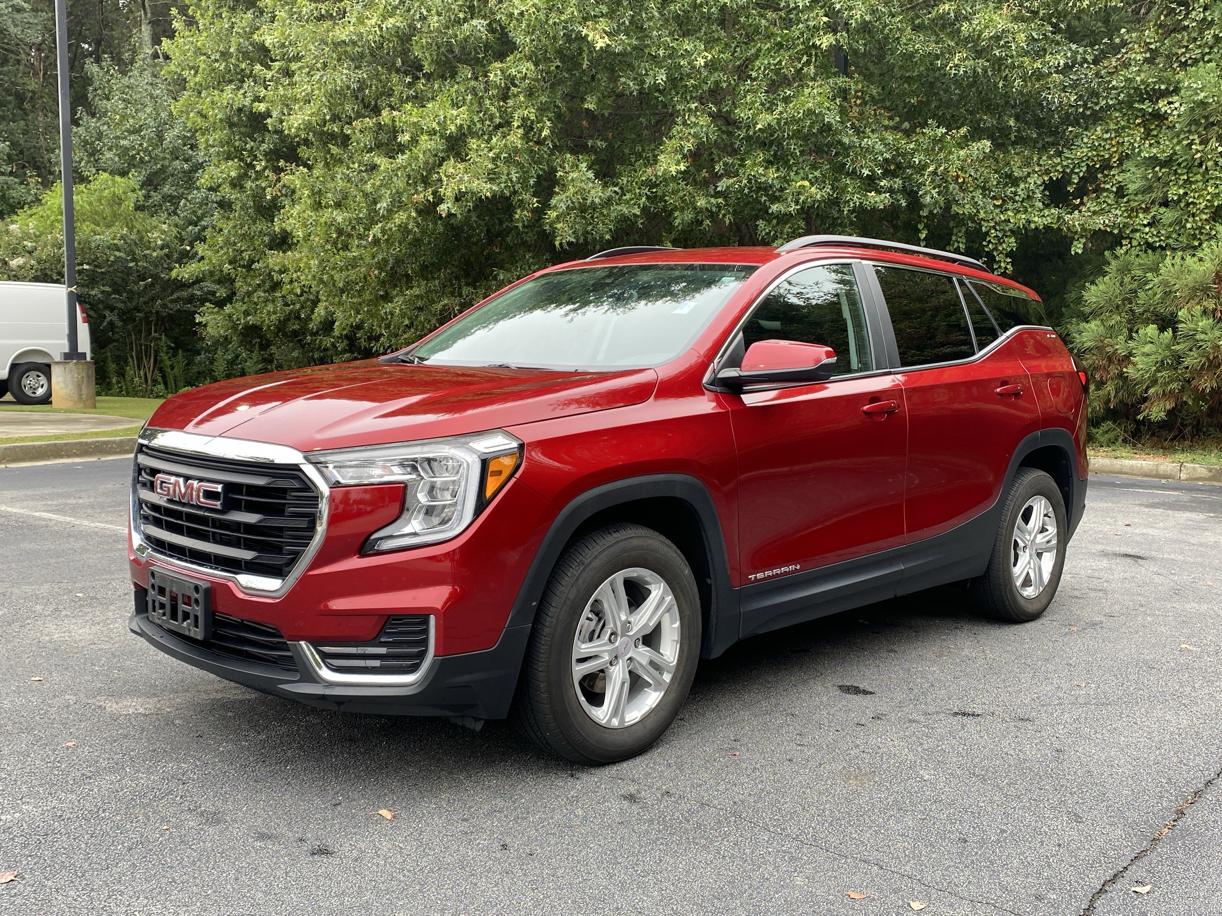 Used 2024 GMC Terrain SLE SUV