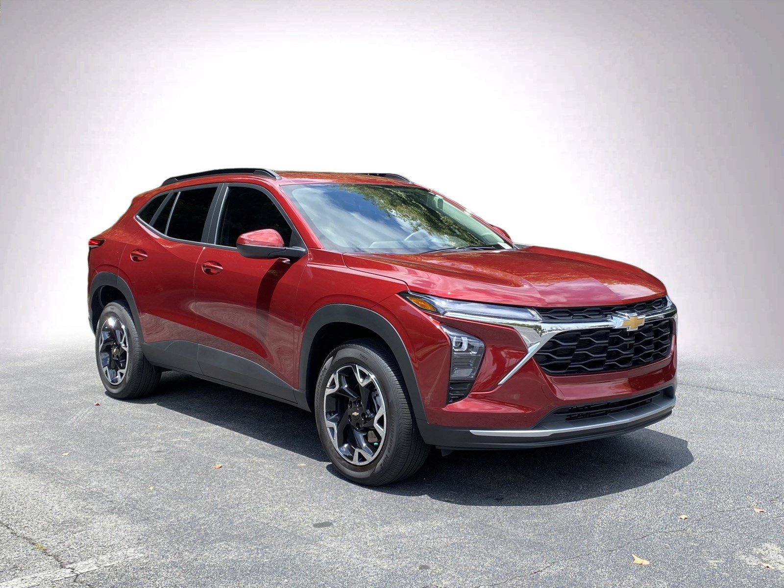Used 2025 Chevrolet Trax LT SUV