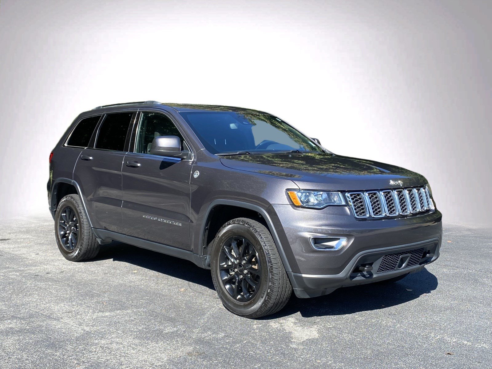Used 2021 Jeep Grand Cherokee Laredo E SUV