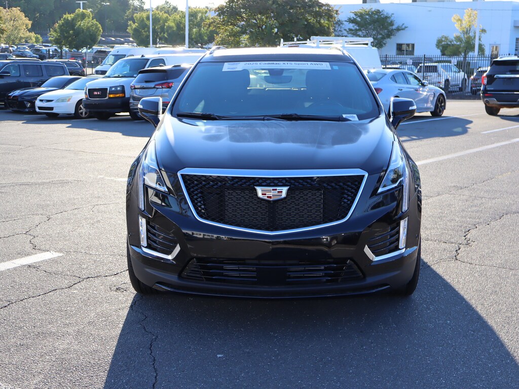 Used 2025 CADILLAC XT5 AWD Sport SUV
