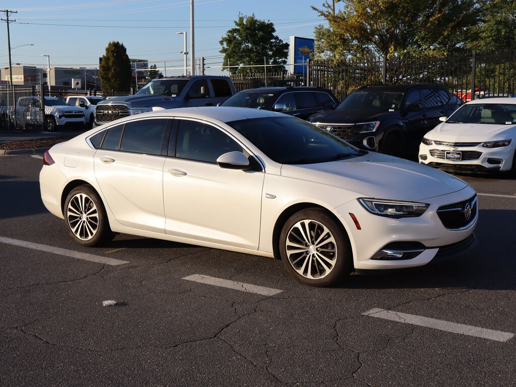 Certified 2019 Buick Regal Sportback Essence Hatchback