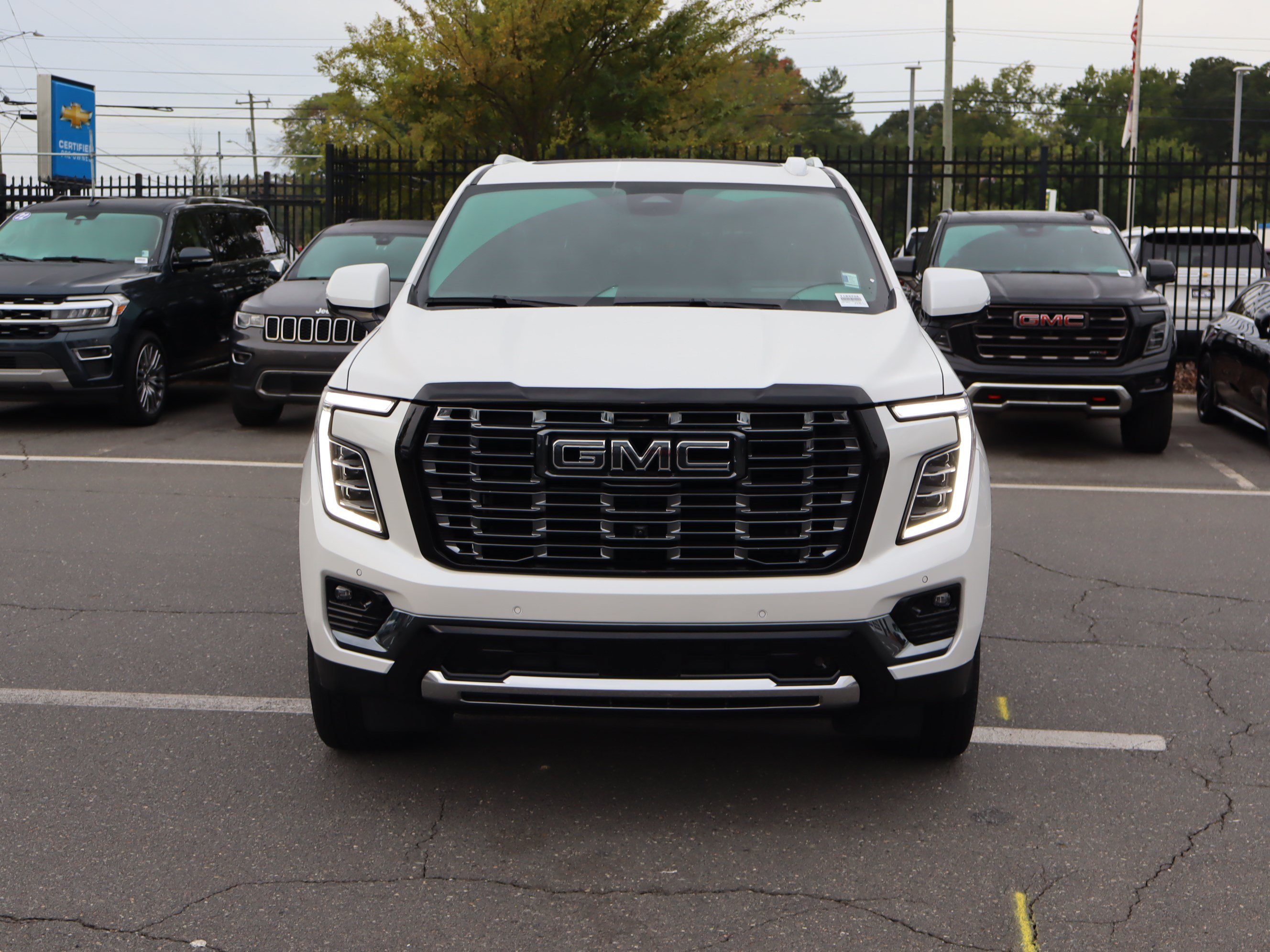 Used 2025 GMC Yukon XL Denali Ultimate SUV