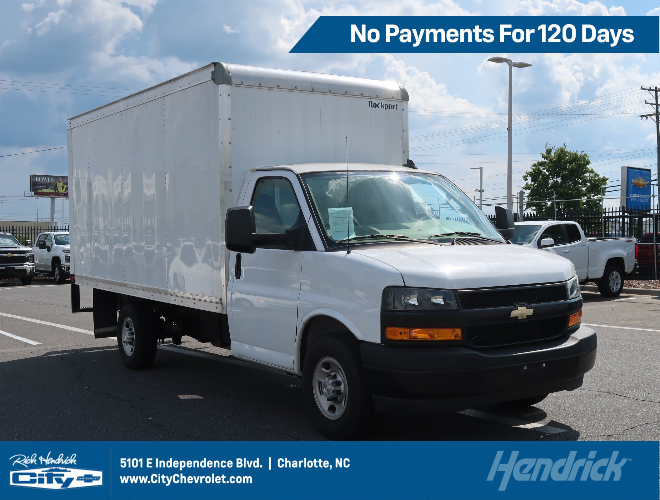 2023 Chevrolet Express Cutaway Base