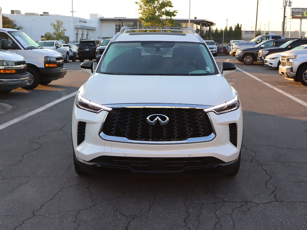 Used 2023 INFINITI QX60 LUXE SUV