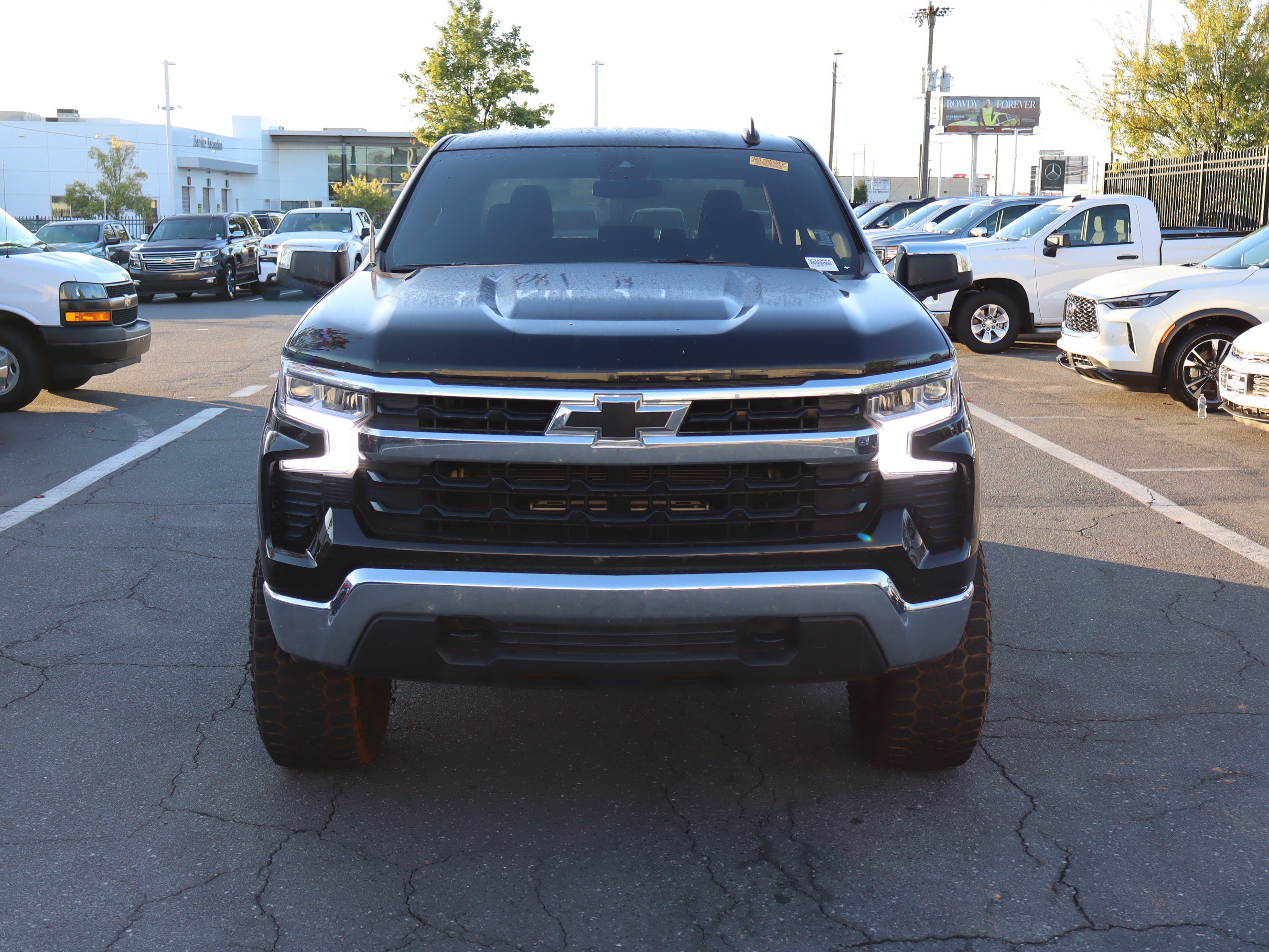 Used 2025 Chevrolet Silverado 1500 LT Pickup