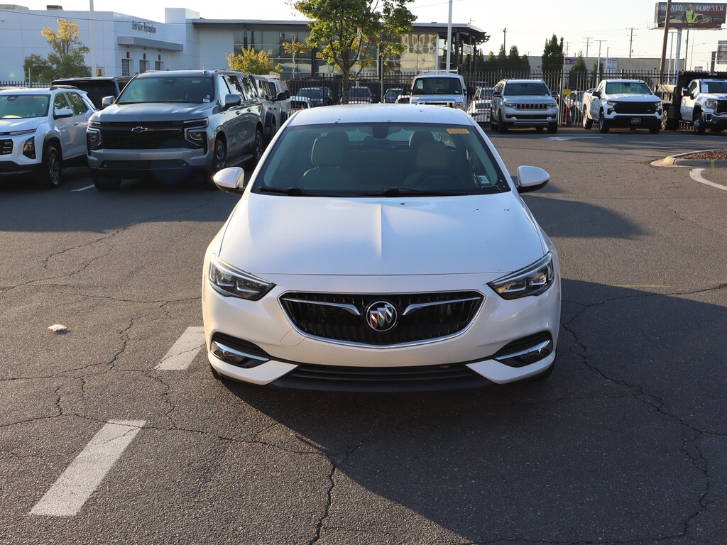 Certified 2019 Buick Regal Sportback Essence Hatchback