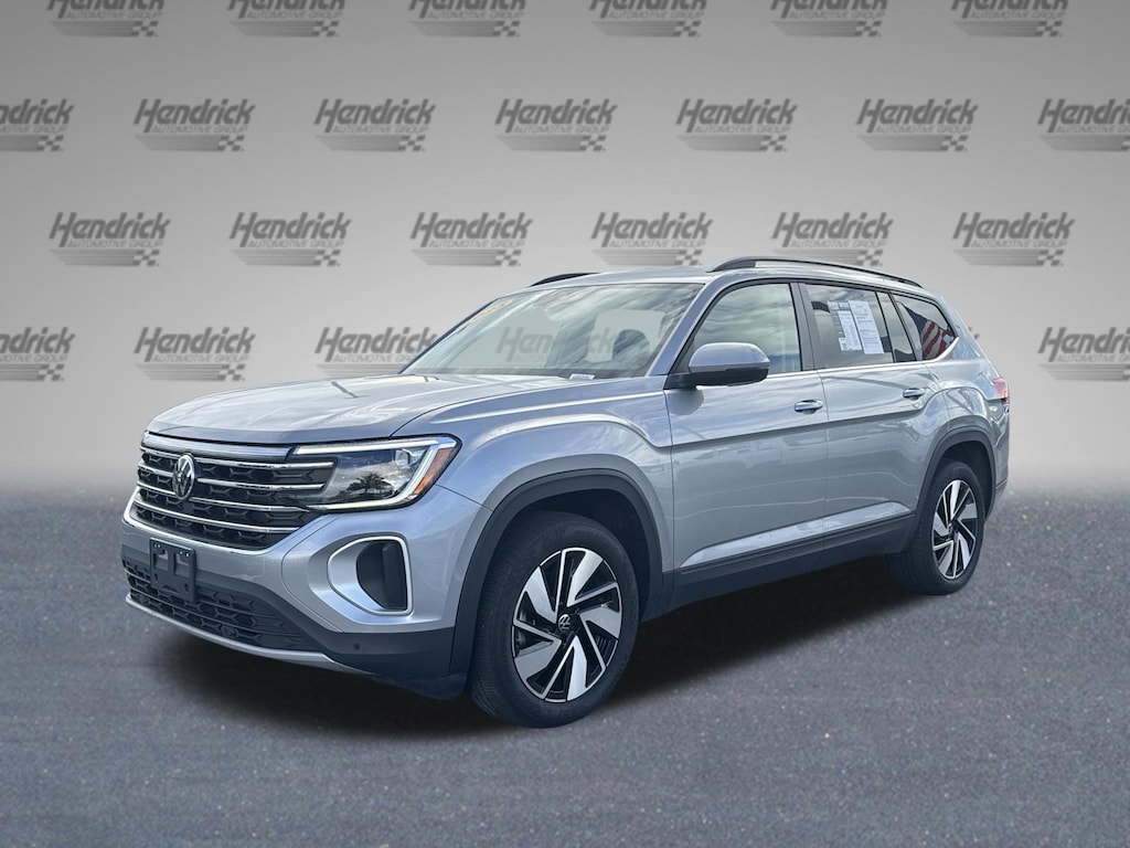 Used 2025 Volkswagen Atlas 2.0T SE w/Technology SUV