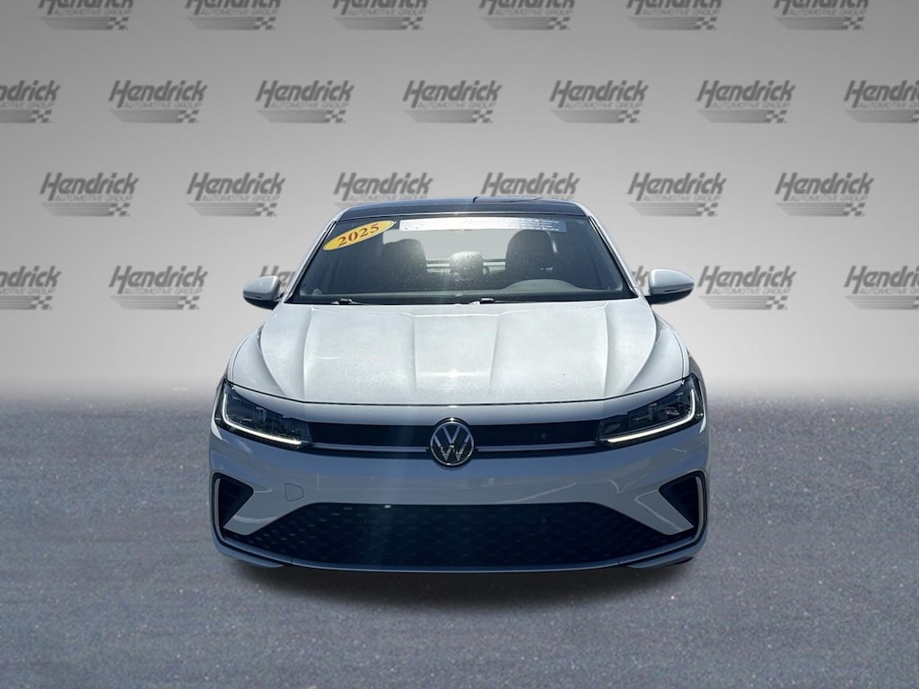 Used 2025 Volkswagen Jetta SEL Sedan
