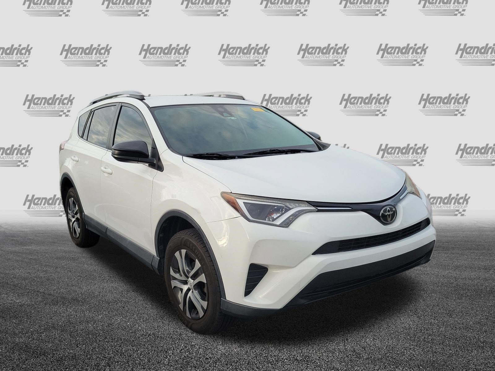 Used 2018 Toyota RAV4 LE SUV