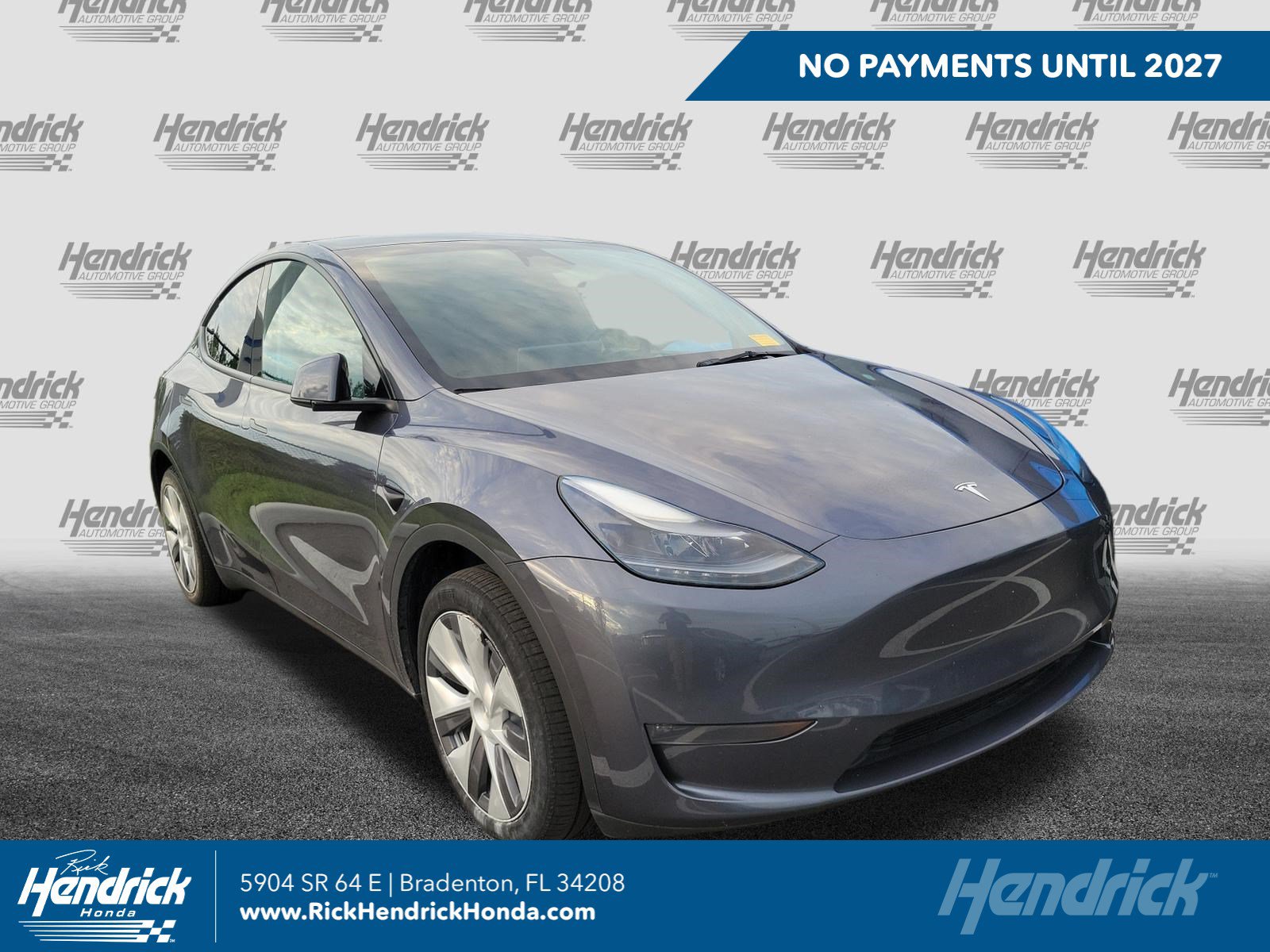  Tesla Model Y