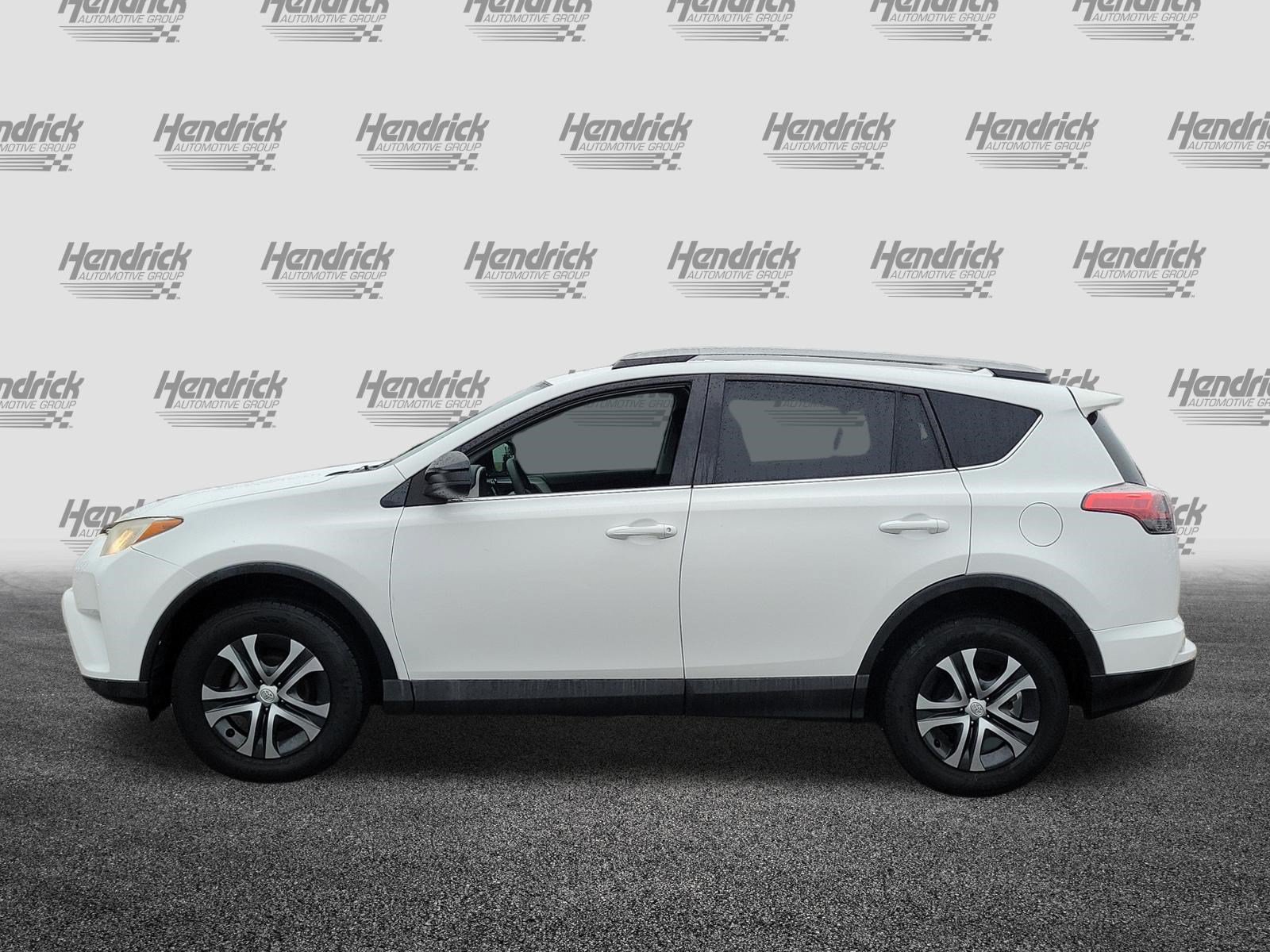 Used 2018 Toyota RAV4 LE SUV