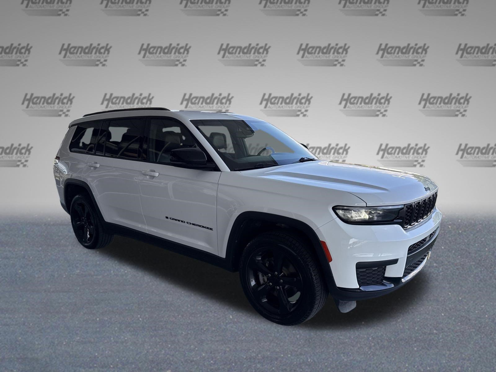 Used 2022 Jeep Grand Cherokee L Altitude SUV