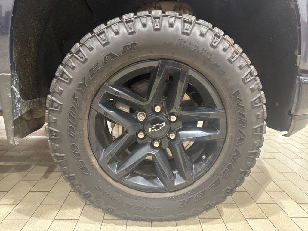 Used 2021 Chevrolet Silverado 1500 Custom Trail Boss Pickup