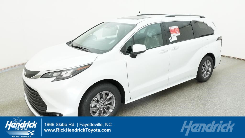 2026 Toyota Sienna XLE