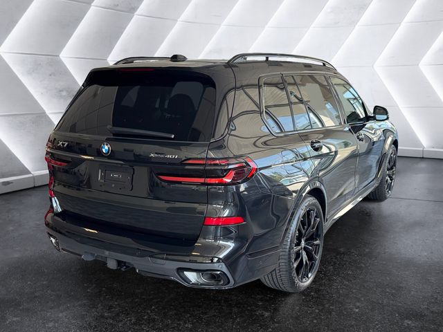 2027 BMW X7 40i - Photo 4