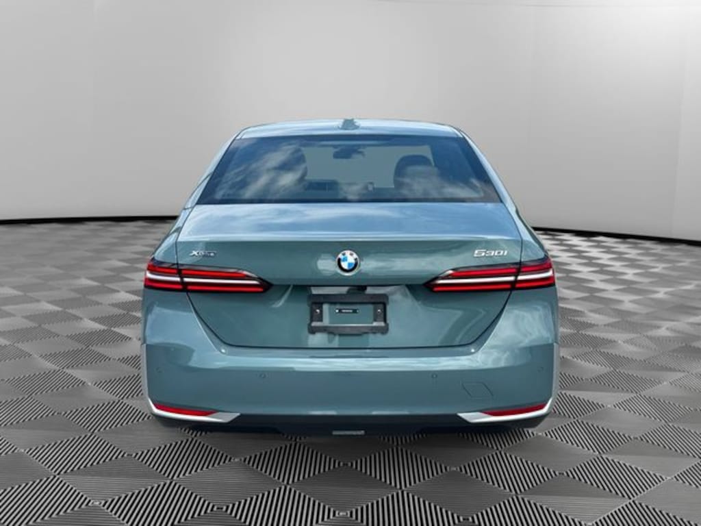 New 2027 BMW 5 Series 530i xDrive Sedan