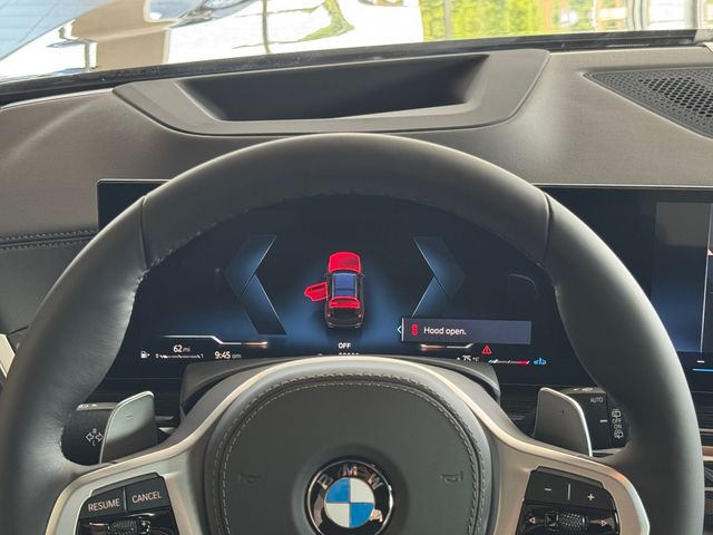 2027 BMW X7 40i - Photo 12