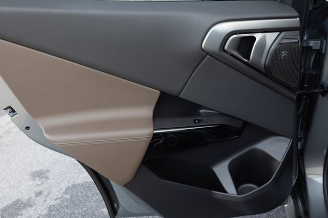 2026 BMW X3 30 - Photo 16