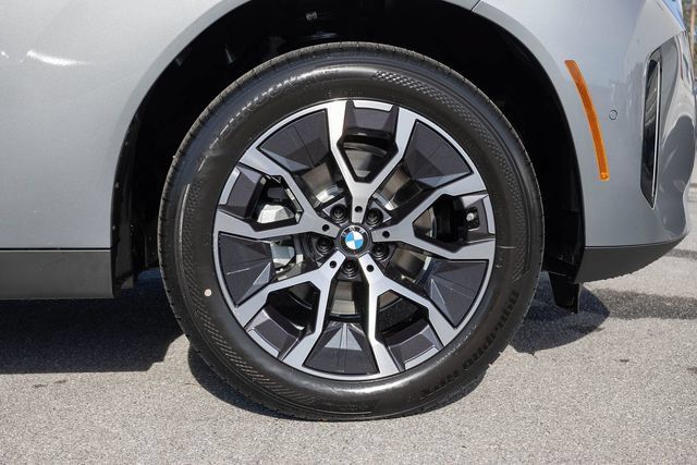 2026 BMW X3 30 - Photo 11