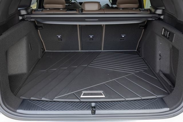2026 BMW X3 30 - Photo 27