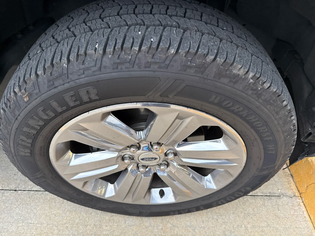 Used 2019 Ford F-150 XLT