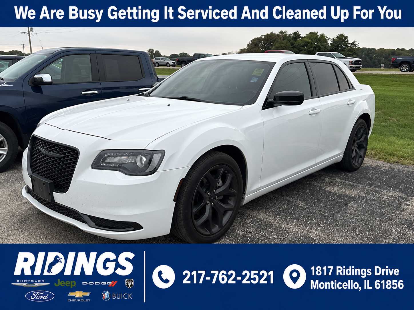 2023 Chrysler 300 Touring
