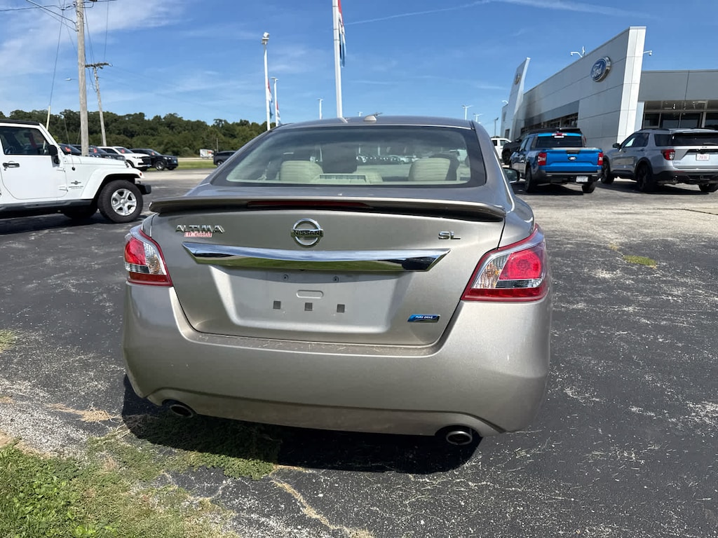 Used 2013 Nissan Altima 2.5 SL Sdn I4