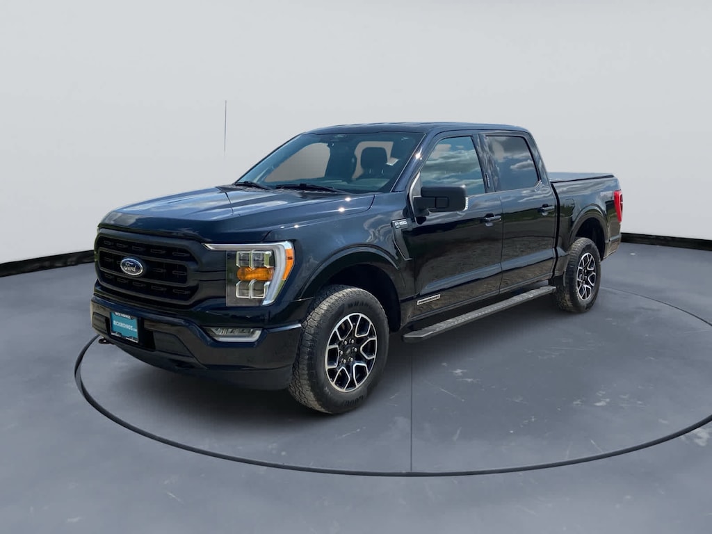 Used 2022 Ford F-150 XLT 4WD Supercrew 5.5 Box 4WD SuperCrew 5.5 Box