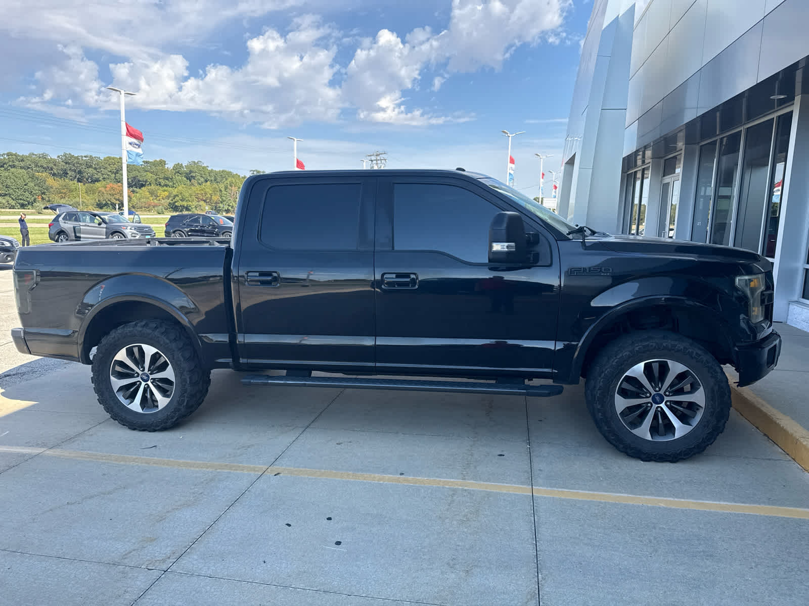 Used 2016 Ford F-150 XLT 4WD Supercrew 145 4WD SuperCrew 145