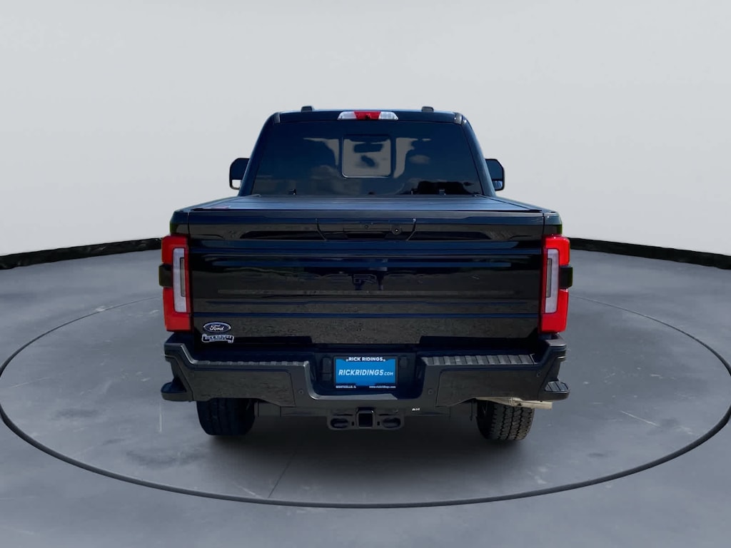 Used 2026 Ford Super Duty F-250 Pickup Platinum 4WD Crew Cab 6.75 Box 4WD Crew Cab 6.75 Box