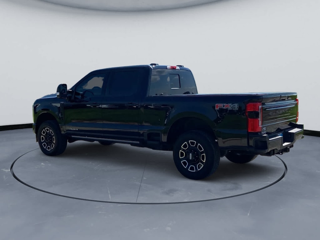 Used 2026 Ford Super Duty F-250 Pickup Platinum 4WD Crew Cab 6.75 Box 4WD Crew Cab 6.75 Box