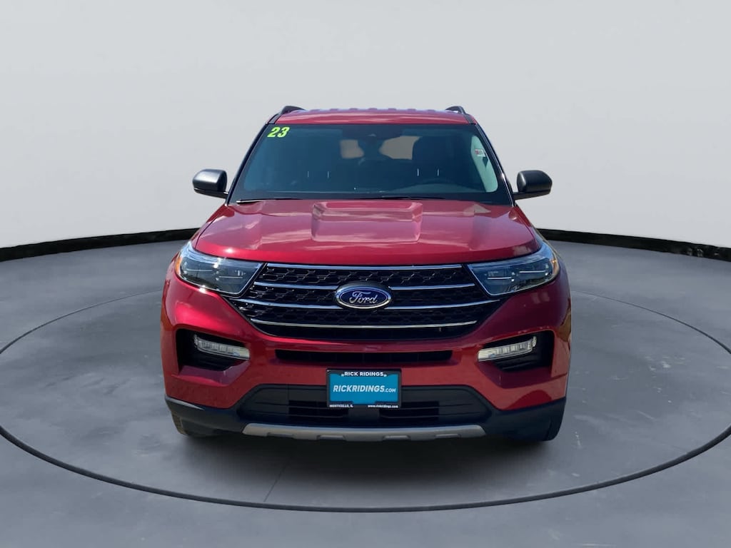 Used 2023 Ford Explorer XLT 4WD