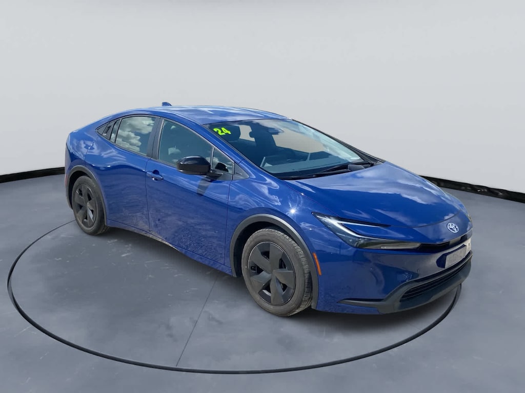 Used 2024 Toyota Prius LE (GS)