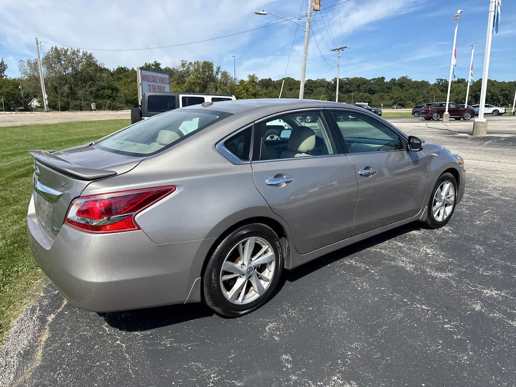 Used 2013 Nissan Altima 2.5 SL Sdn I4