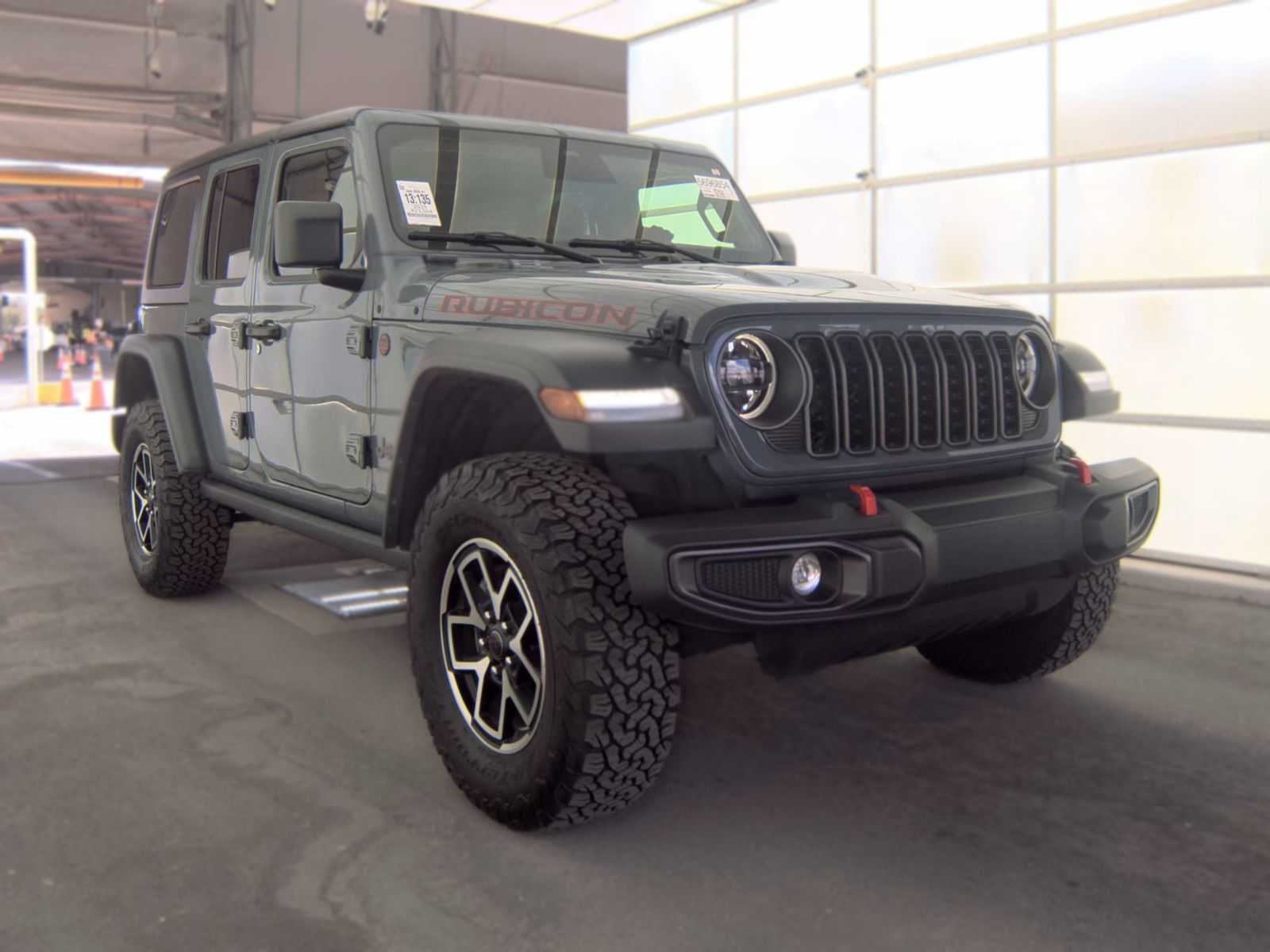 Used 2025 Jeep Wrangler Rubicon 4x4