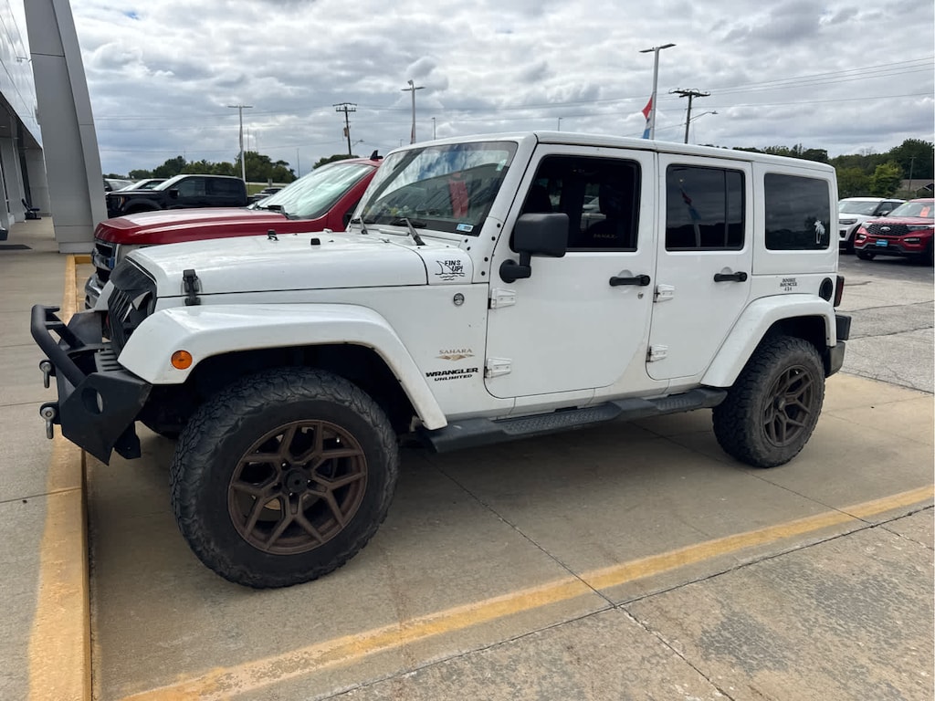 Used 2013 Jeep Wrangler Unlimited Sahara 4WD