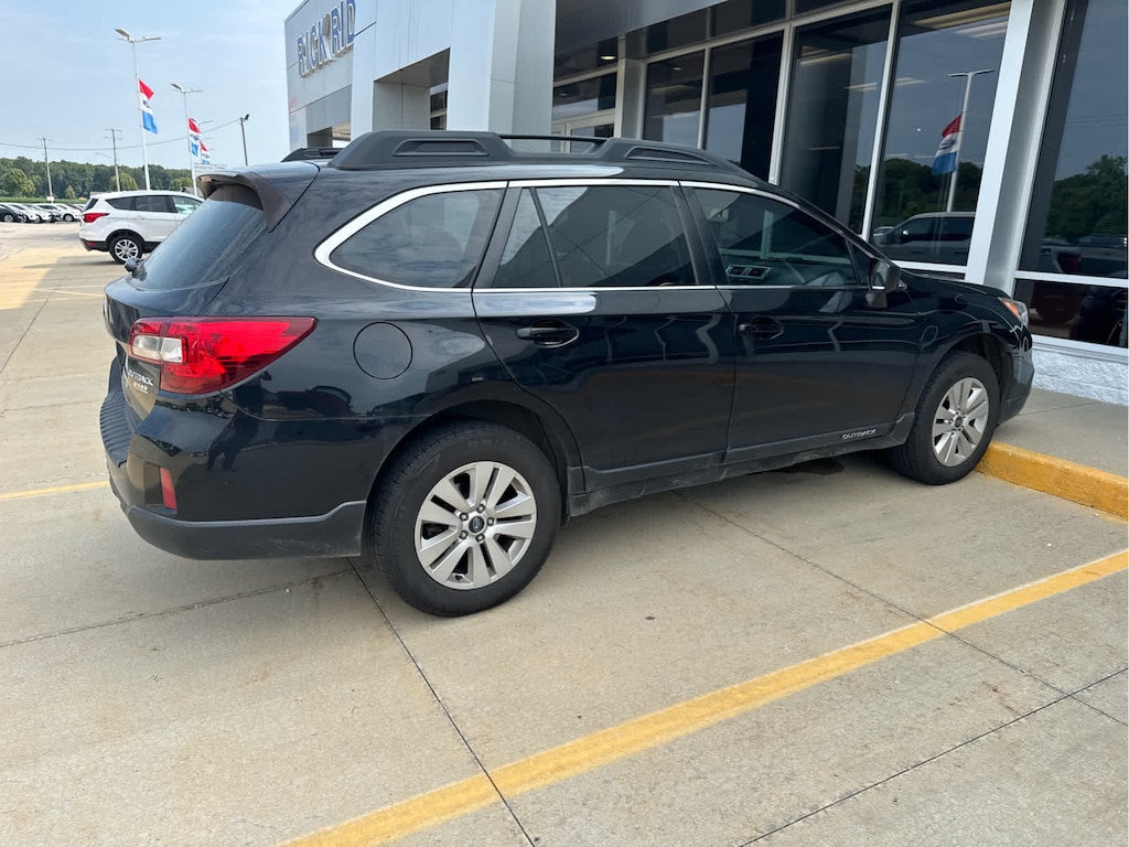 Used 2017 Subaru Outback SUV
