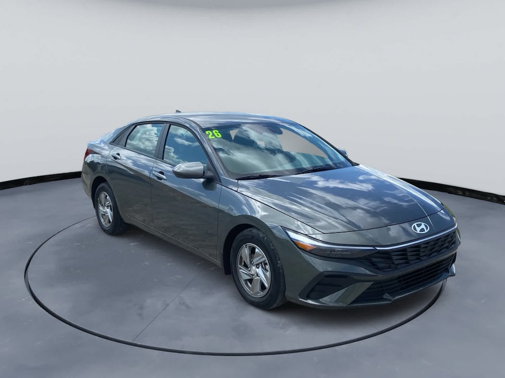 Used 2026 Hyundai Elantra SE Sedan