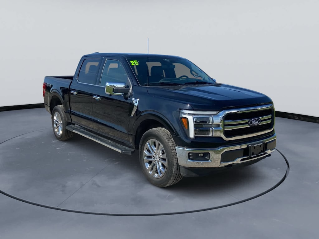 Used 2025 Ford F-150 Lariat 4WD Supercrew 5.5 Box Truck SuperCrew Cab