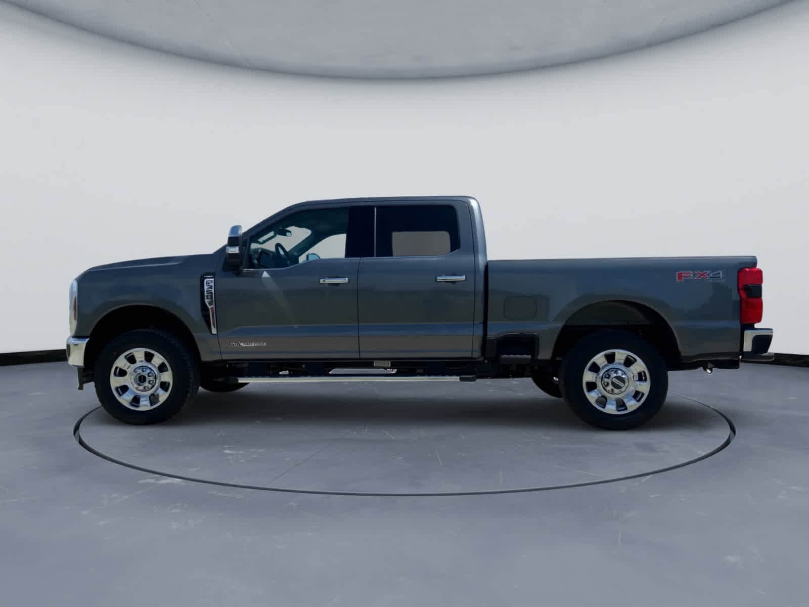 2026 Ford F-350 Super Duty Lariat - Photo 9