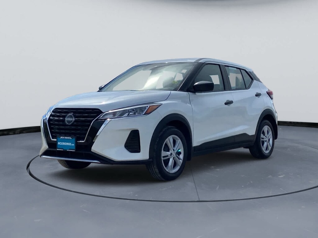 Used 2025 Nissan Kicks Play S SUV