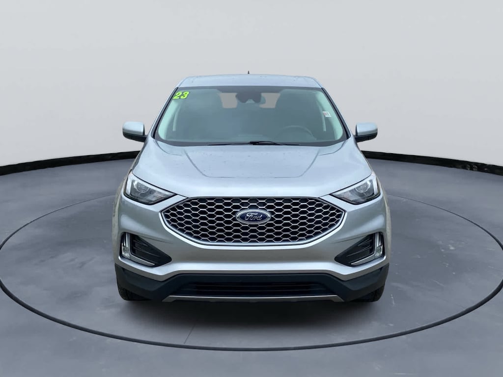 Used 2023 Ford Edge SEL SUV